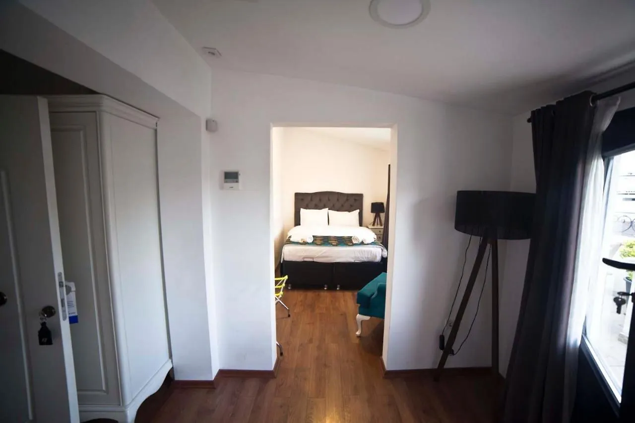 Galata Cicek Suites Istanbul